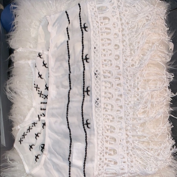 White tank top with bird and flower design - Picture 5 of 6